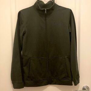Under Armour Boys Full Zip Jacket in Dark Green with Black Detail. Size YXL.